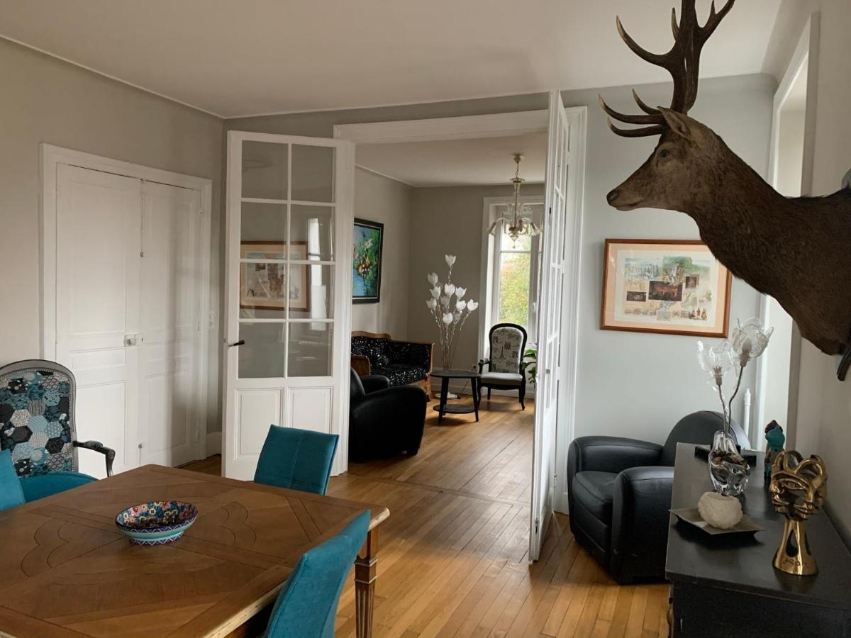La Maison Bleue « La Charade » Thaon-les-Vosges Esterno foto