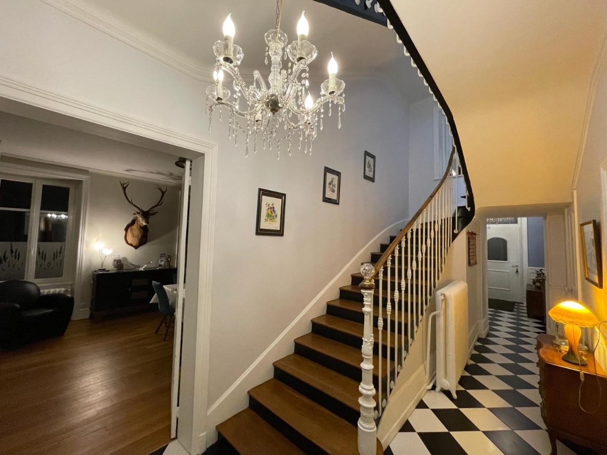 La Maison Bleue « La Charade » Thaon-les-Vosges Esterno foto