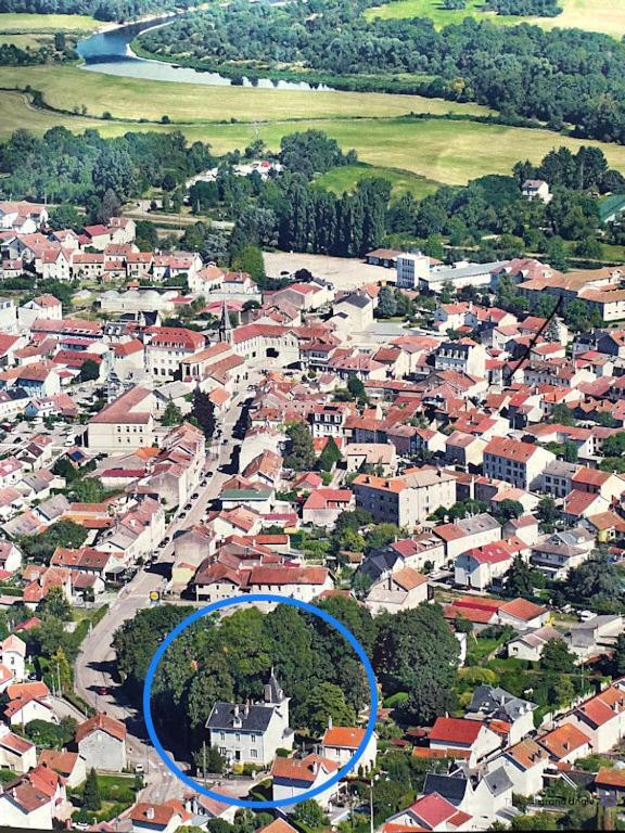La Maison Bleue « La Charade » Thaon-les-Vosges Esterno foto